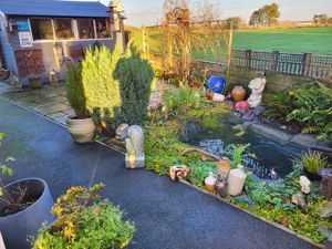 Side Garden- click for photo gallery